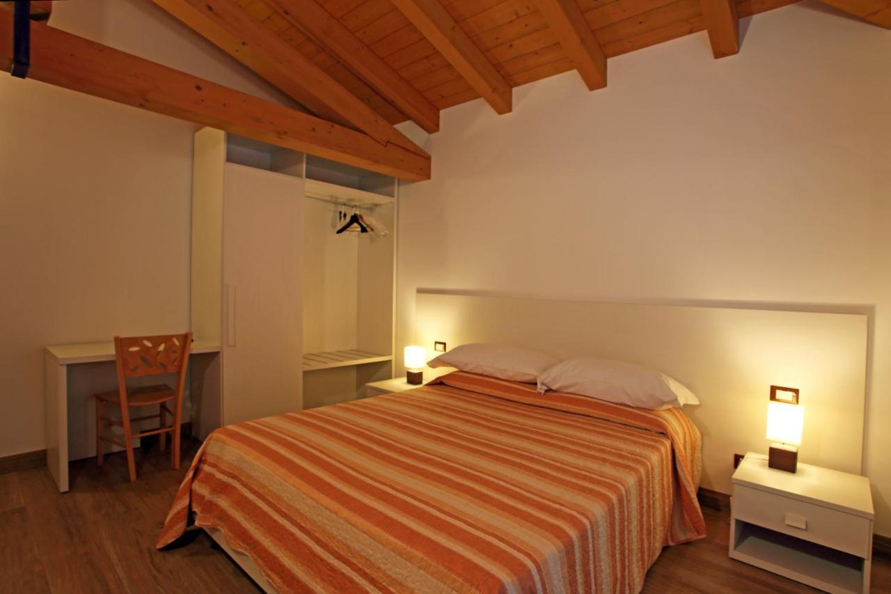 Al Posto Giusto Hotell Nimis Eksteriør bilde