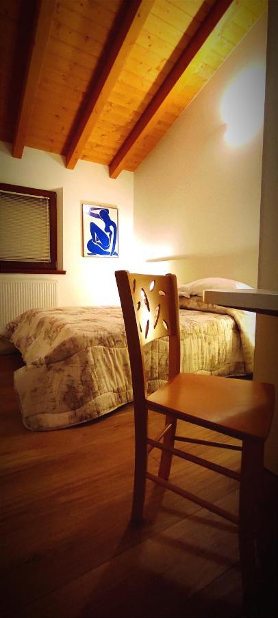 Al Posto Giusto Hotell Nimis Eksteriør bilde